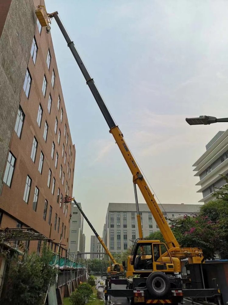 东营汽车吊出租哪家好，选择最靠谱的服务商指南