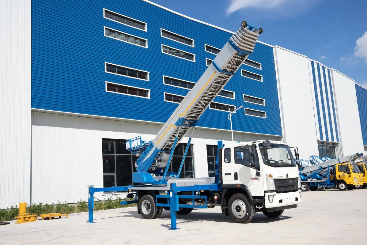 东营小型云梯车上料车租赁多少钱