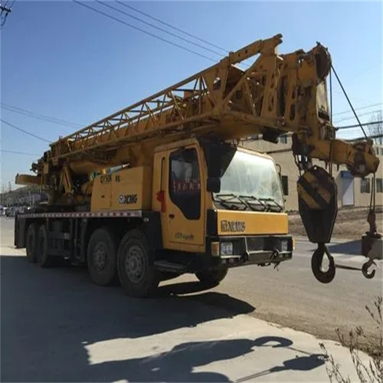 东营哪里有专业吊车出租